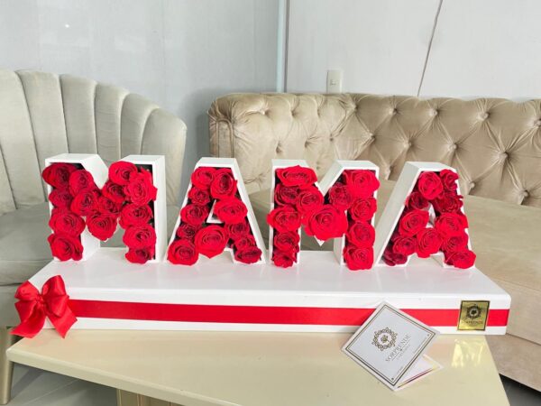 Base de Madera de Lujo Mamá